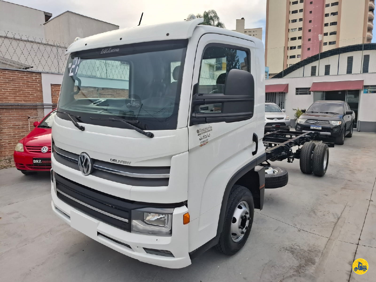 CAMINHAO VOLKSWAGEN VW 6160 Chassis 3/4 4x2 DRZ Motors JUNDIAI SÃO PAULO SP